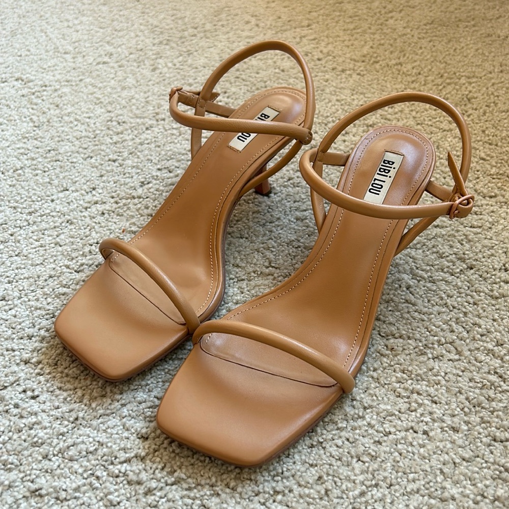 Bibi Lou stapped nude kitten heels